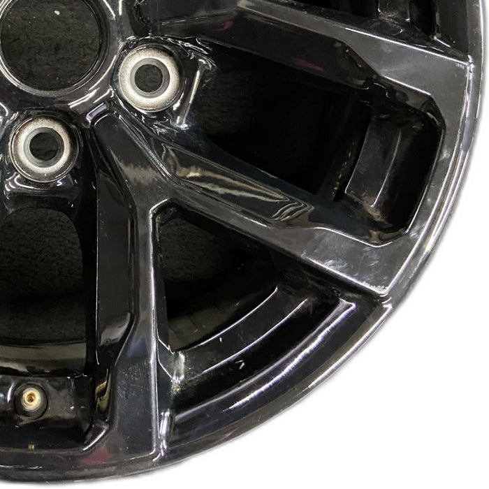 17" GLADIATOR 22 17x7.5 aluminum 5 spoke double spoke gloss black Original OEM - Close-Up Detail