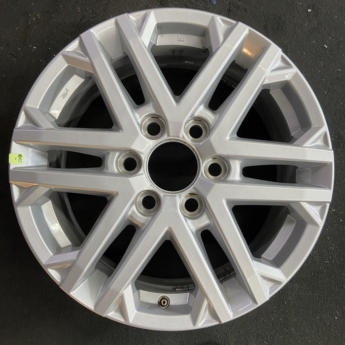 18" SEQUOIA 23-24 18x7.5, 6 double spoke, silver Original OEM Wheel Rim - Angle View