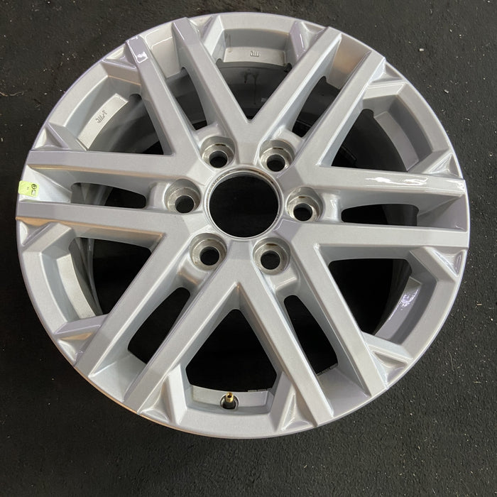 18" SEQUOIA 23-24 18x7.5, 6 double spoke, silver Original OEM Wheel Rim - Side Profile