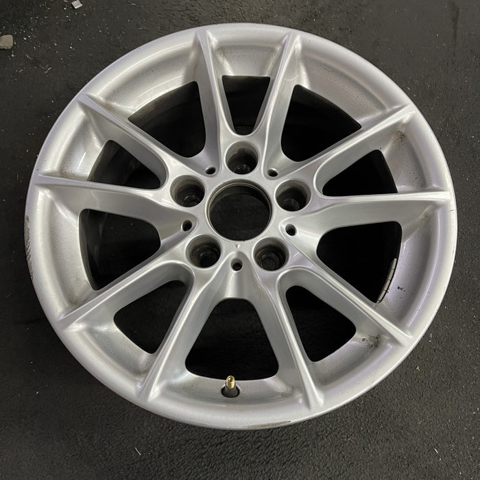 16" BMW 525i 01-03 16x7 , 10 spoke, thin radial spoke Original OEM Wheel Rim - Side Profile