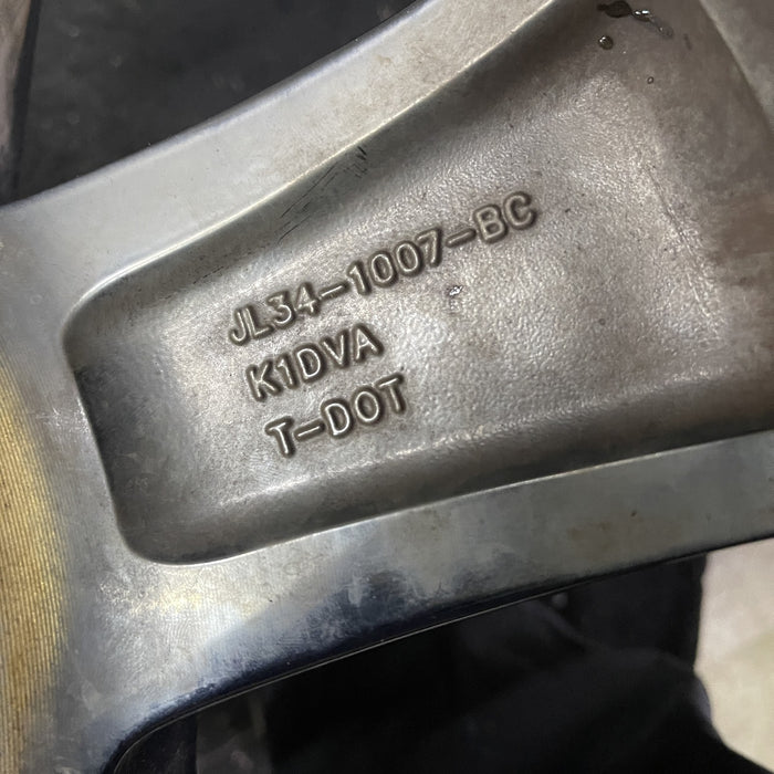 18" FORD F150 PICKUP 18-20 18x7.5, aluminum, 6 spoke, chrome Original OEM Wheel Rim