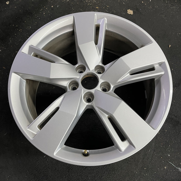 19" AUDI Q5 18 19x8 , , slotted spoke Original OEM Wheel Rim - Side Profile