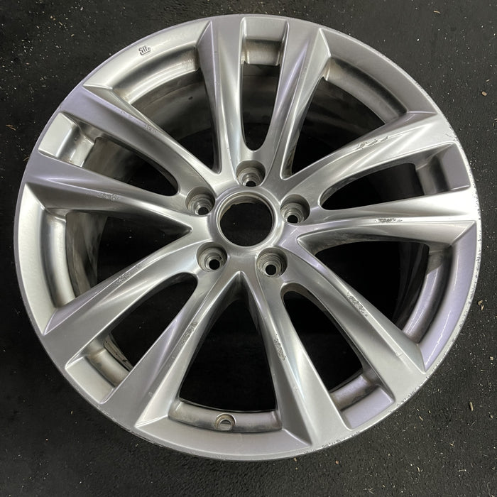 18" INFINITI Q70 15-19 18x8 , , SWB Original OEM Wheel Rim - Side Profile