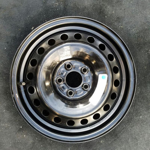 15" FOCUS 12-18 15x6, Original OEM Wheel Rim - Angle View