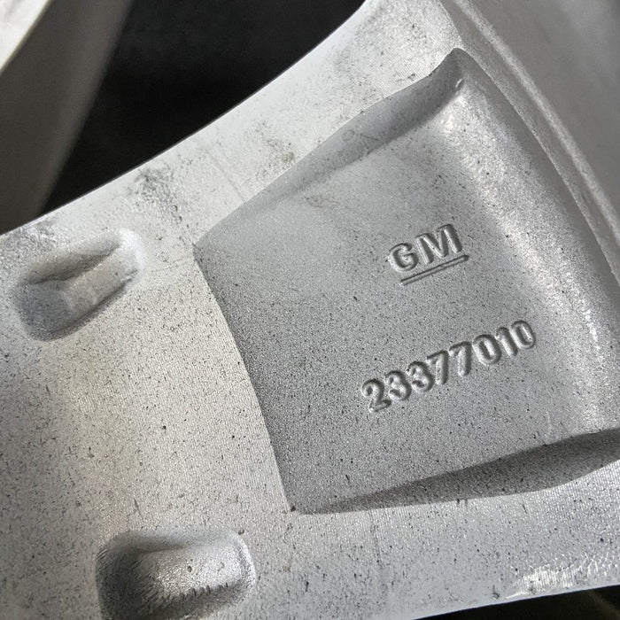 17" SIERRA 1500 PICKUP 19 , 17x8, alloy Original OEM Wheel Rim