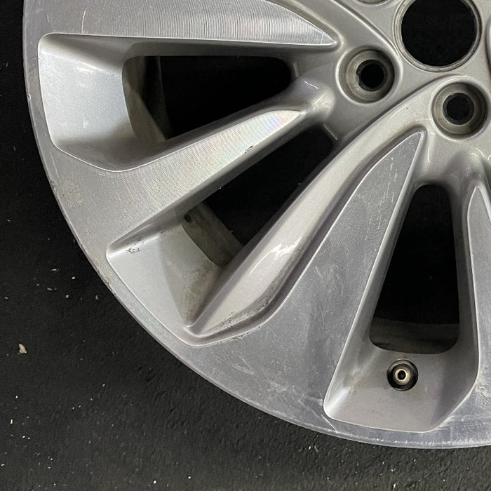 18" ENCORE 17-18 18x7 aluminum 10 spoke gray inlay Original OEM Wheel Rim - Additional View
