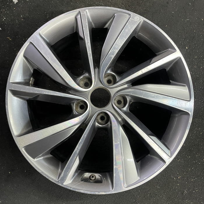 18" SANTA FE 19 18x7.5 , SWB Original OEM Wheel Rim - Angle View