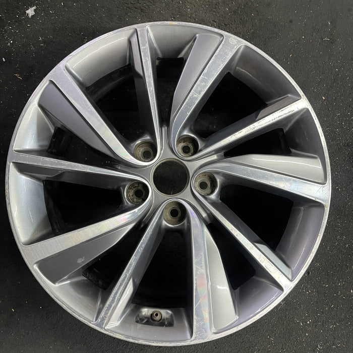 18" SANTA FE 19 18x7.5 , SWB Original OEM Wheel Rim - Angle View