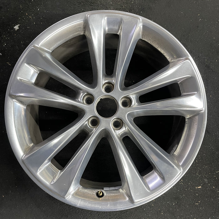 20" EXPLORER 18-19 20x8.5, , 10 spoke, polished Original OEM Wheel Rim - Angle View
