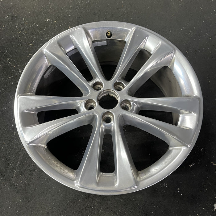 20" EXPLORER 18-19 20x8.5, , 10 spoke, polished Original OEM Wheel Rim - Close-Up Detail