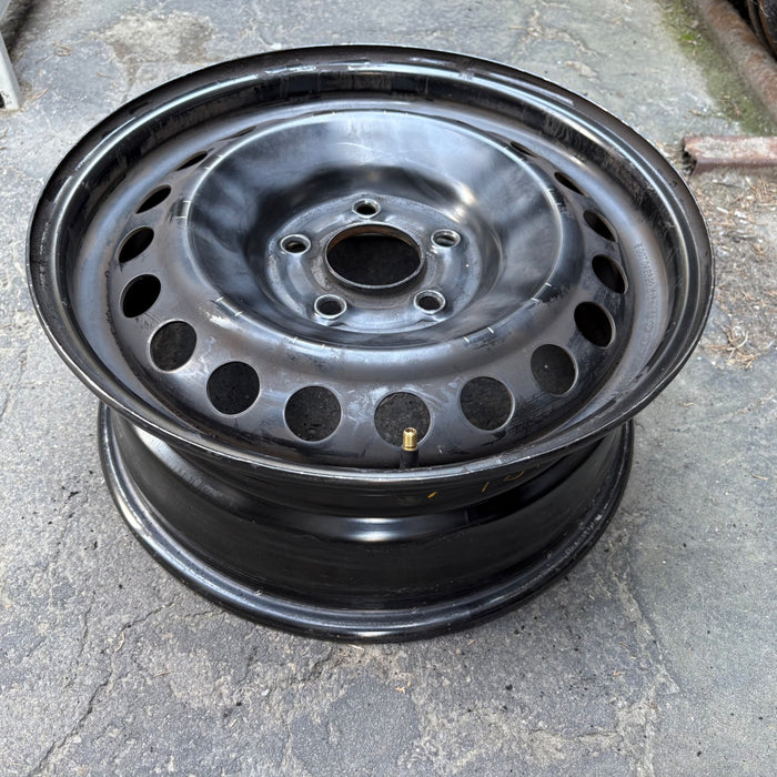 16" SOUL 20-23 gasoline model, 16x6.5, steel Original OEM Wheel Rim