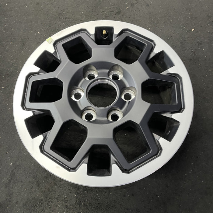 17" TACOMA 24 17x7.5, black Original OEM Wheel Rim - Close-Up Detail