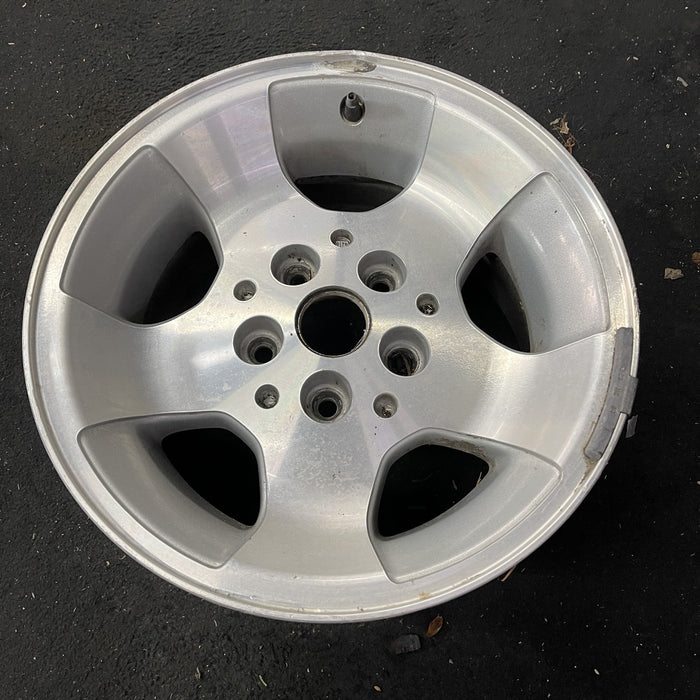 15" WRANGLER 00-03 15x8 Original OEM Wheel Rim - Close-Up Detail