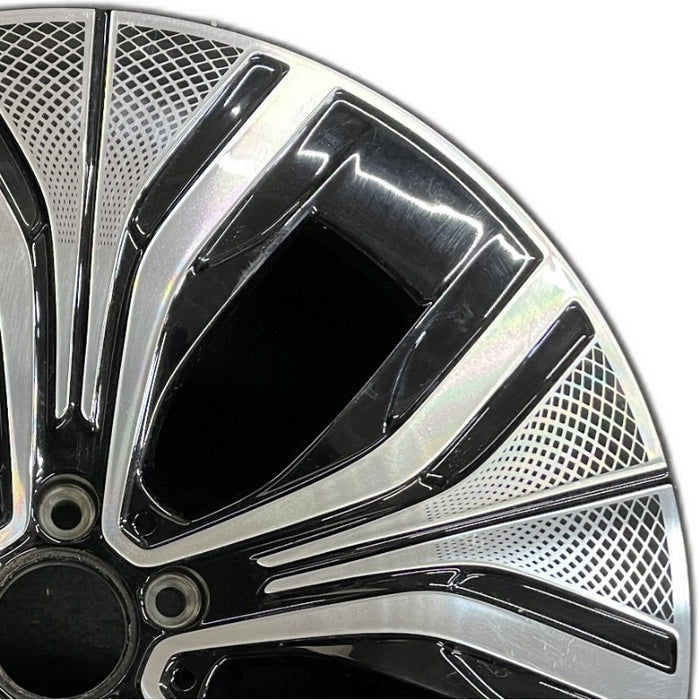 20" EQE-CLASS SUV 23-24 294 Type 20x8.5 5 spoke w/o mesh cut-outs; black - Side Profile