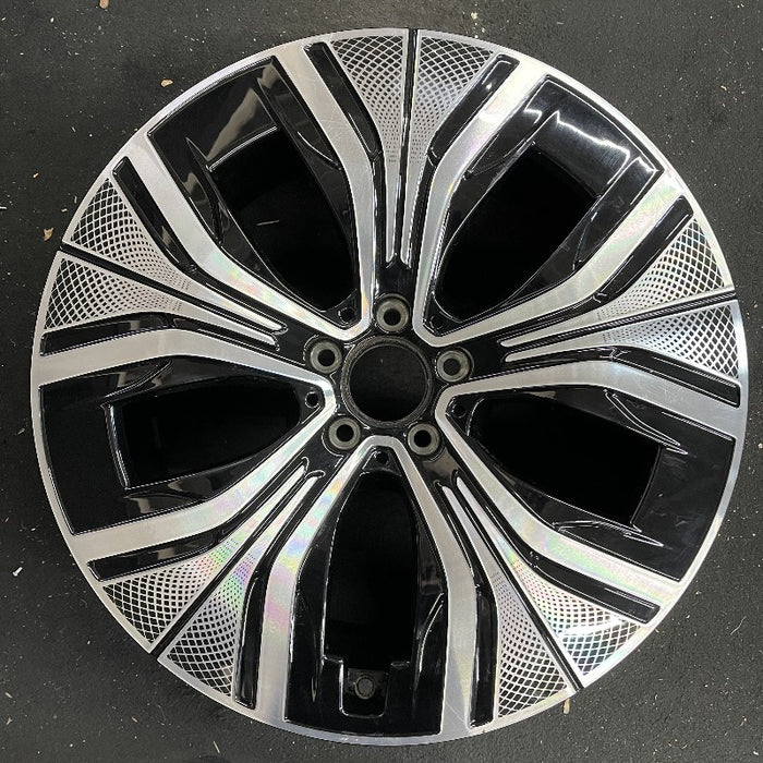 20" EQE-CLASS SUV 23-24 294 Type 20x8.5 5 spoke w/o mesh cut-outs; black - Front View