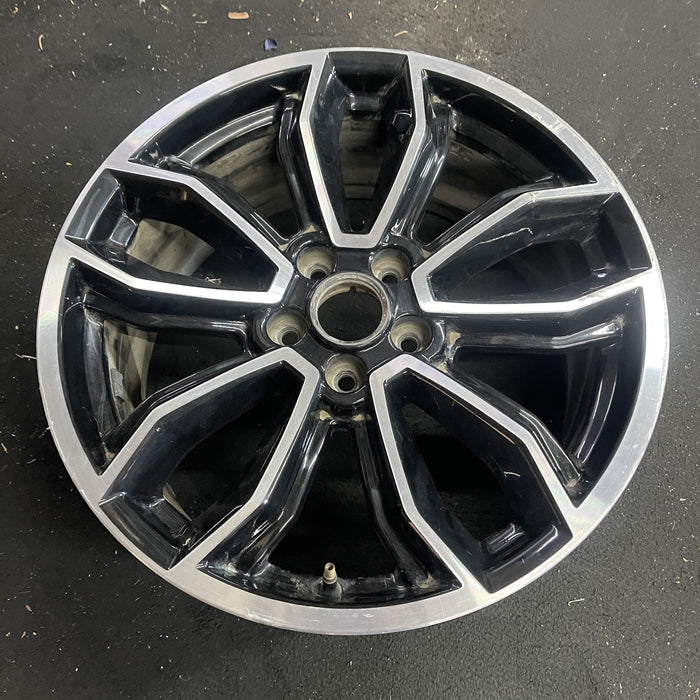 19" MUSTANG 13-14 19x8.5 , machined edges , 5 split spoke, Y spoke design - Side Profile