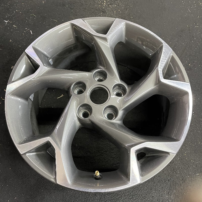17" TRAX 24 17x7.5 gray opt Q7D Original OEM Wheel Rim - View 7
