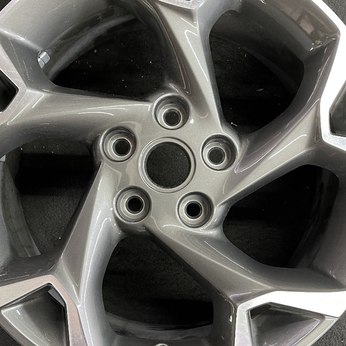 17" TRAX 24 17x7.5 gray opt Q7D Original OEM Wheel Rim - Angle View