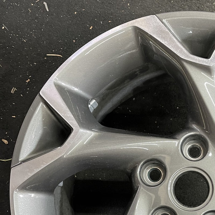17" TRAX 24 17x7.5 gray opt Q7D Original OEM Wheel Rim - Side Profile