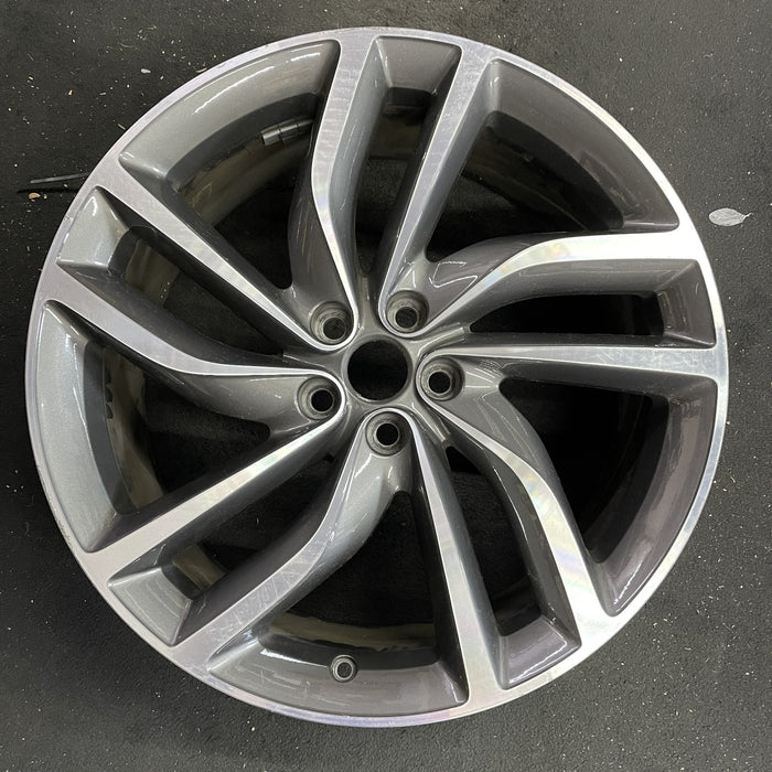20" XF 16-20 20x8.5 , 5 double spoke, turbine Original OEM Wheel Rim - Angle View