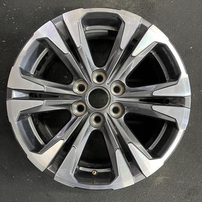 17" COLORADO 21 17x8, aluminum, 6 spoke, split spoke, machined Original OEM - Angle View
