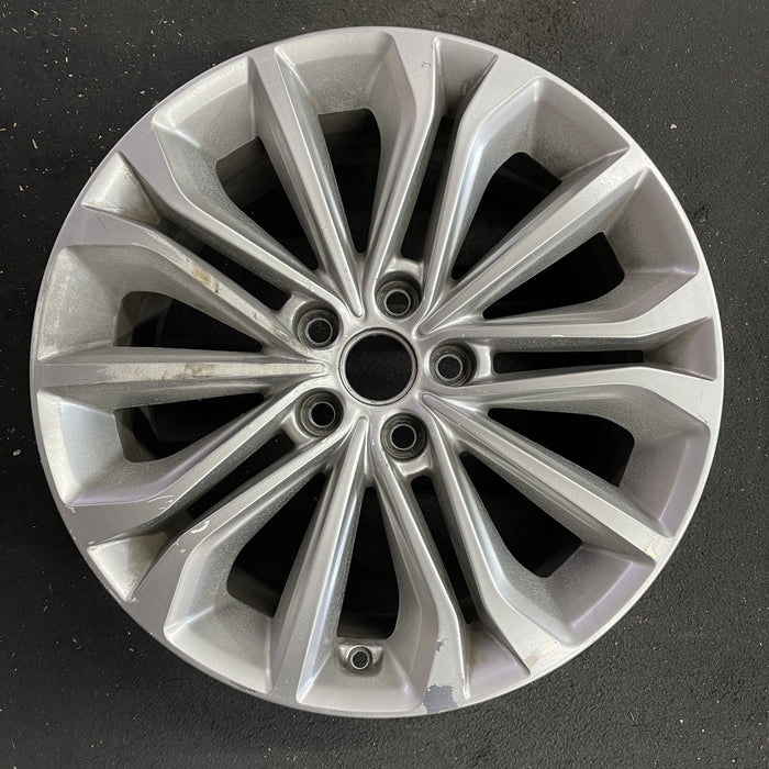 18" G80 17 18x8 Original OEM Wheel Rim - Angle View