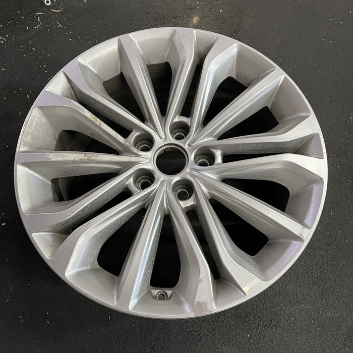 18" G80 17 18x8 Original OEM Wheel Rim - Side Profile