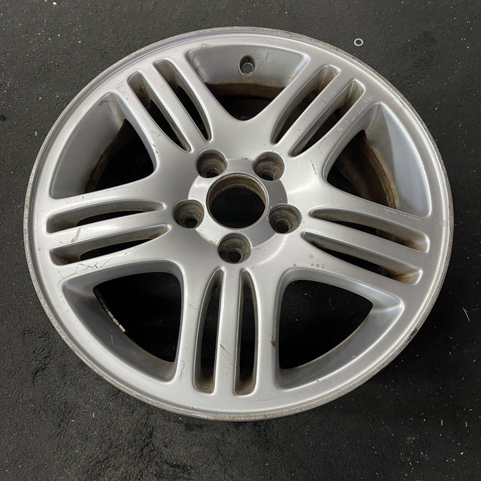 16" VOLVO 60 SERIES 05-07 16x7, alloy, 5 spoke, w/triple Original OEM Wheel Rim - Close-Up Detail