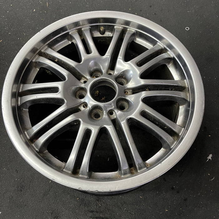 18" BMW M3 01-06 18x8 , , gunmetal silver finish Original OEM Wheel Rim - Close-Up Detail