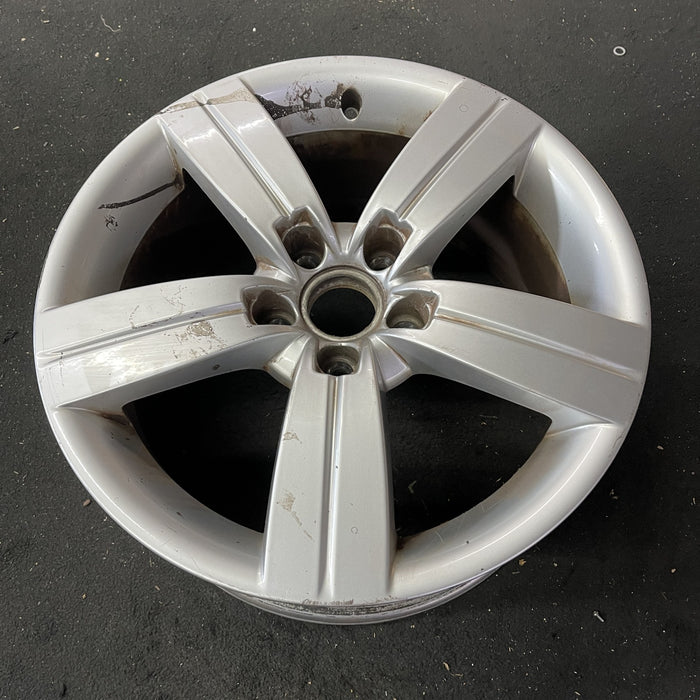 17" AUDI TT 08-10 17x8 Original OEM Wheel Rim - Close-Up Detail