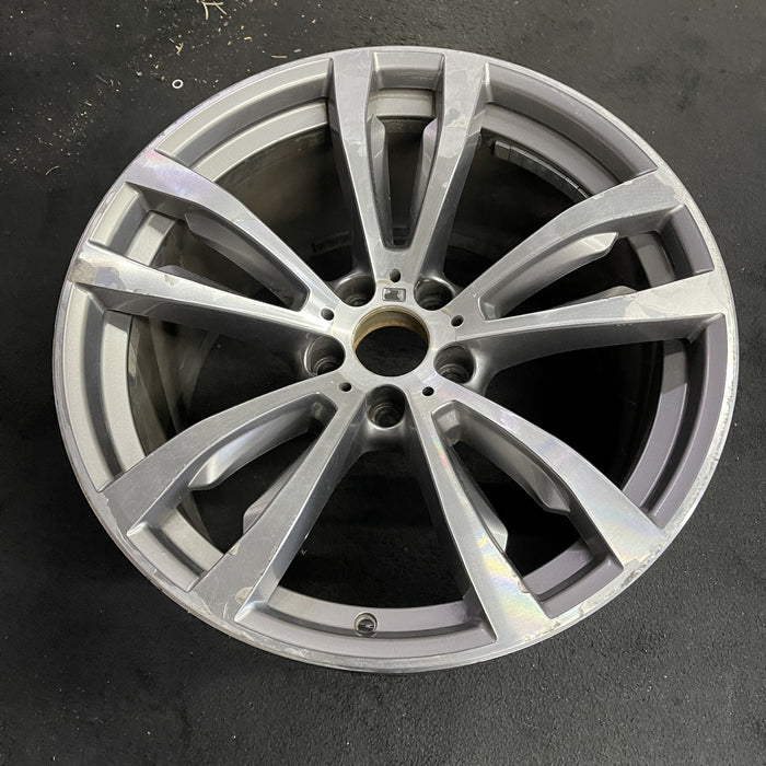 20" BMW X5 14-18 20x11 , 5 spoke, V spoke, flat spoke, machined Original OEM - Side Profile