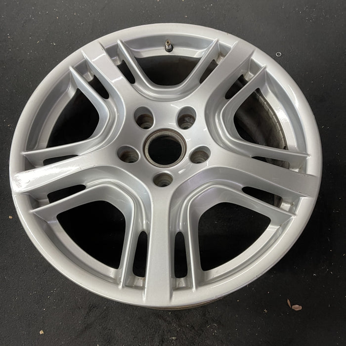 19" PORSCHE PANAMERA 10-13 , 19x9, 5 triple spoke Original OEM Wheel Rim - Close-Up Detail