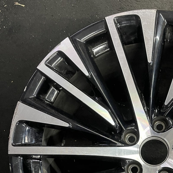20" RZ450e 23-24 20x9.5 machined black Original OEM Wheel Rim - Side Profile