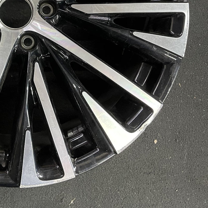 20" RZ450e 23-24 20x9.5 machined black Original OEM Wheel Rim - Back View