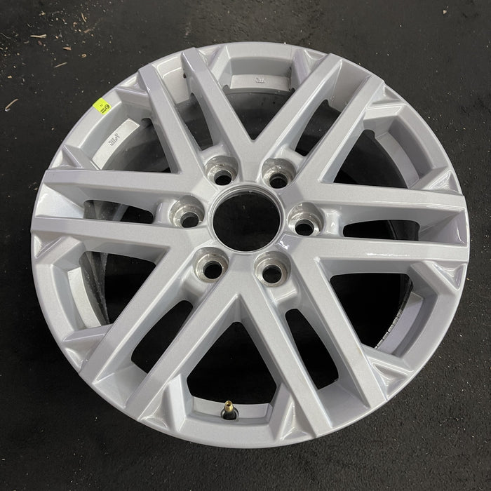 18" SEQUOIA 23-24 18x7.5, 6 double spoke, silver Original OEM Wheel Rim - Side Profile