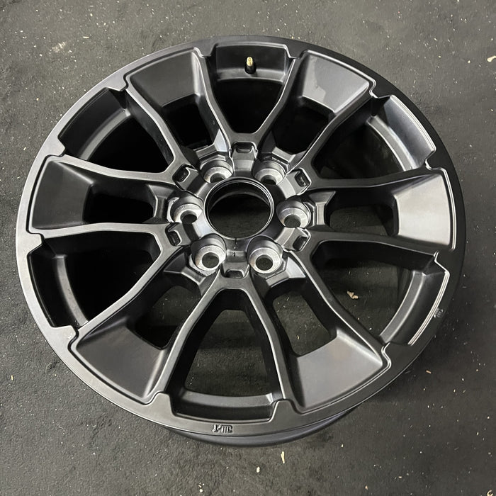 20" SEQUOIA 24 20x8, 6 Y spoke, black Original OEM Wheel Rim - Close-Up Detail