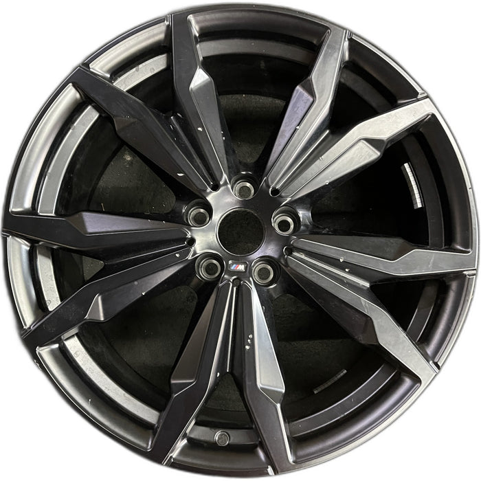 20" BMW X1 20 20x8, , w/ pockets, black pockets Original OEM Wheel Rim - Front View