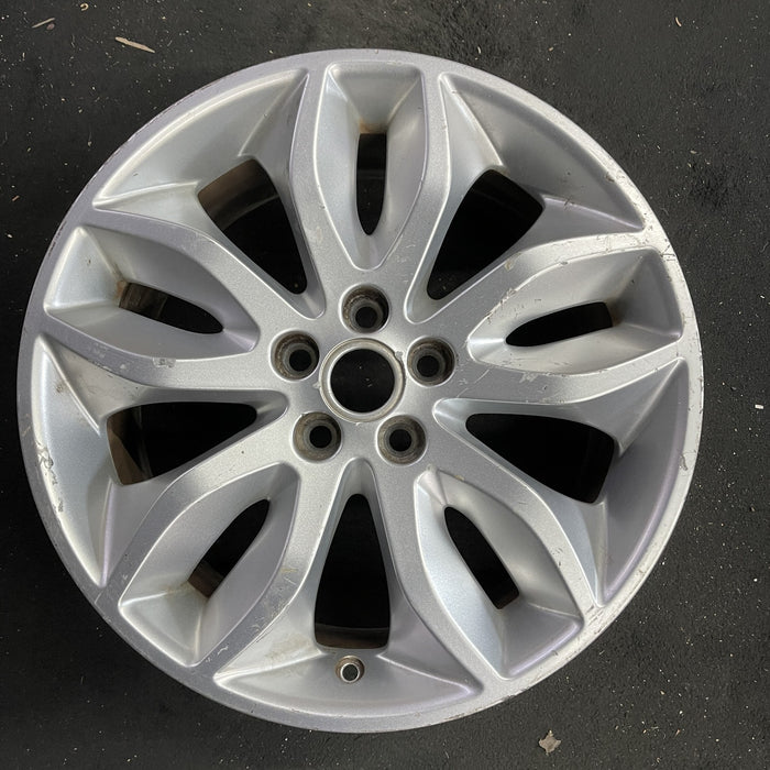 18" LR2 11-15 18x8 , Original OEM Wheel Rim - Angle View