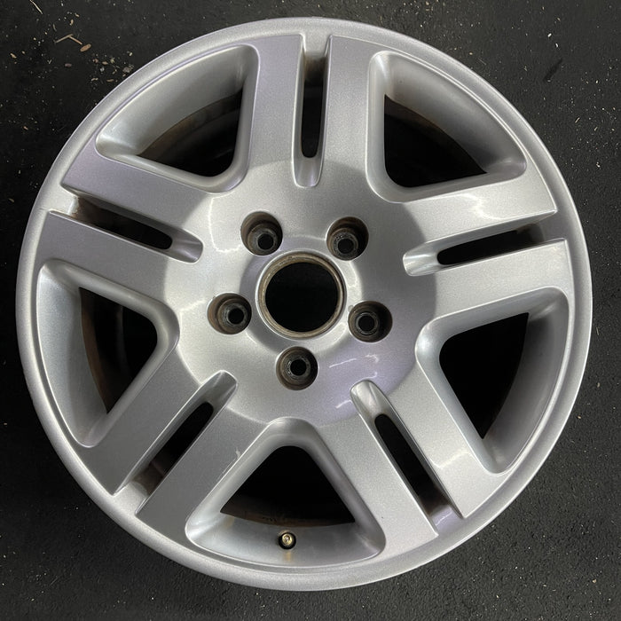 18" TOUAREG 04-10 18x8 , 10 spoke Original OEM Wheel Rim - Angle View