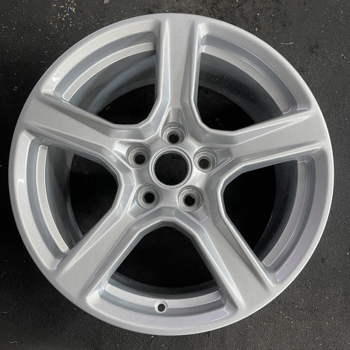 18" CAMARO 16-24 18x8.5 Original OEM Wheel Rim - Angle View