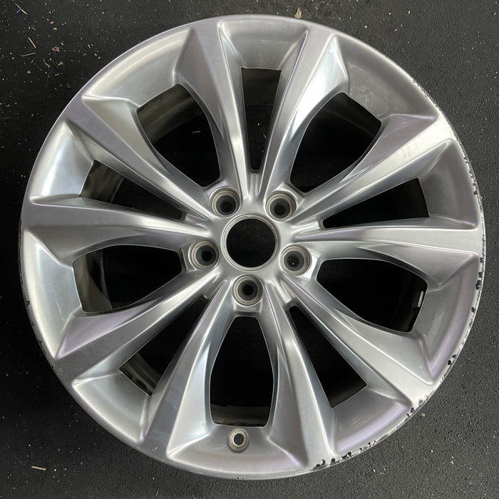 18" 200 15-16 , alloy, 18x8, , satin carbon Original OEM Wheel Rim - Angle View