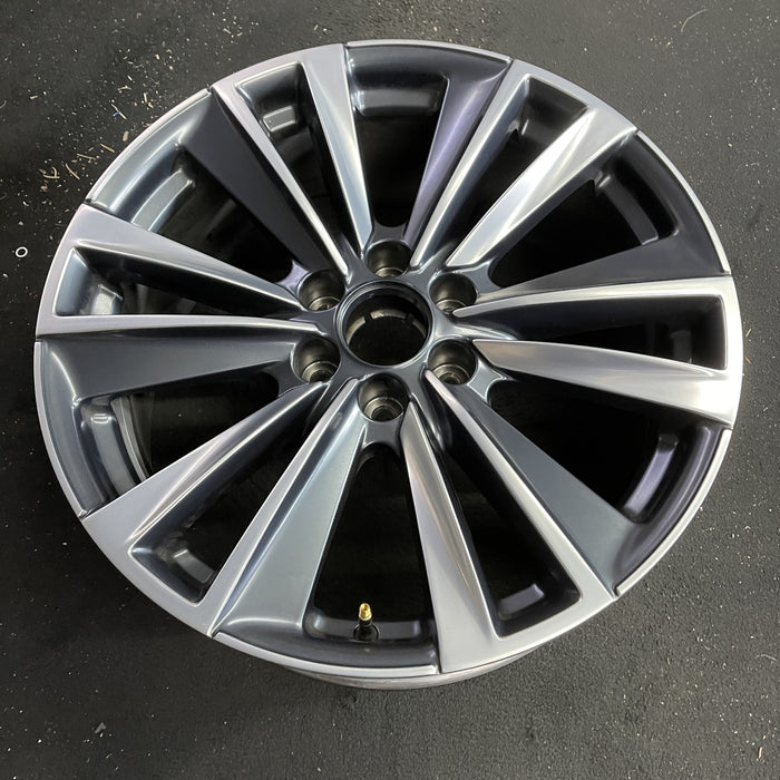 22" ESCALADE 24 22x9, 6 spoke, double spoke Original OEM Wheel Rim - Side Profile