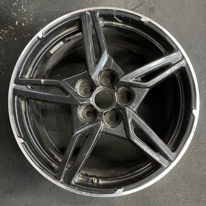 19" CORVETTE 20-22 frt 19x8.5 5 spoke black opt Q8Q Original OEM Wheel Rim - Front View
