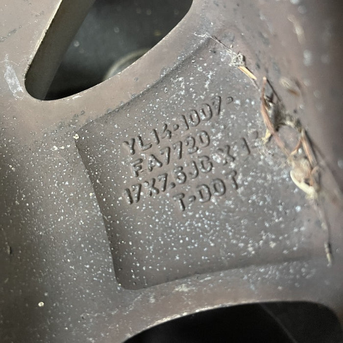 17" EXPEDITION 01-02 14mm lug 16mm hole 17x7.5 aluminum 10 triangular holes beige in pockets Original OEM Wheel Rim