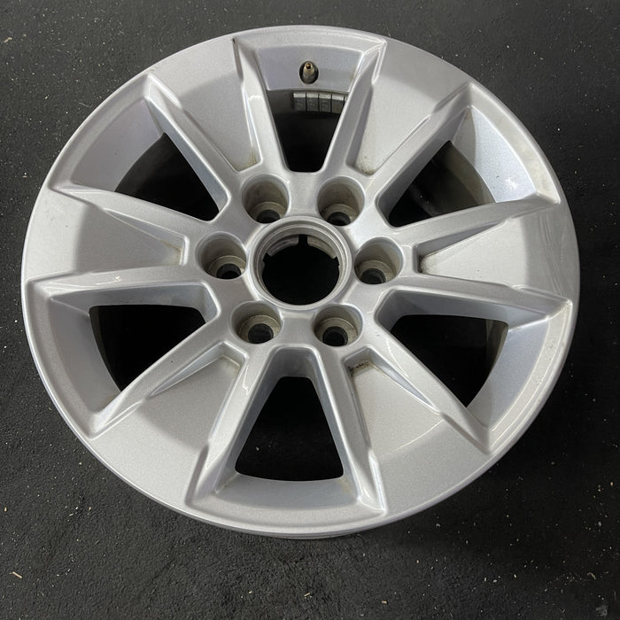 17" SIERRA 1500 PICKUP 19 , 17x8, alloy Original OEM Wheel Rim - Close-Up Detail