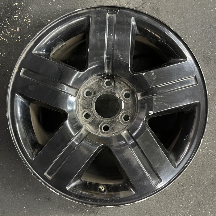 20" AVALANCHE 1500 07 20x8.5, 5 spoke, covered lug nuts, w/groove in spoke - Angle View