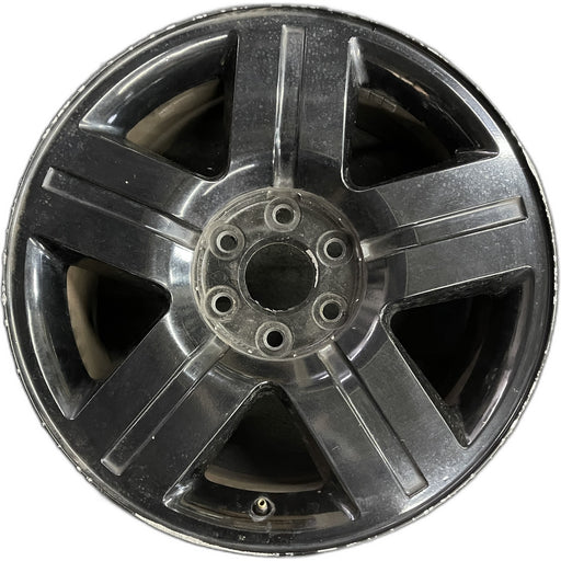 20" AVALANCHE 1500 07 20x8.5, 5 spoke, covered lug nuts, w/groove in spoke - Front View