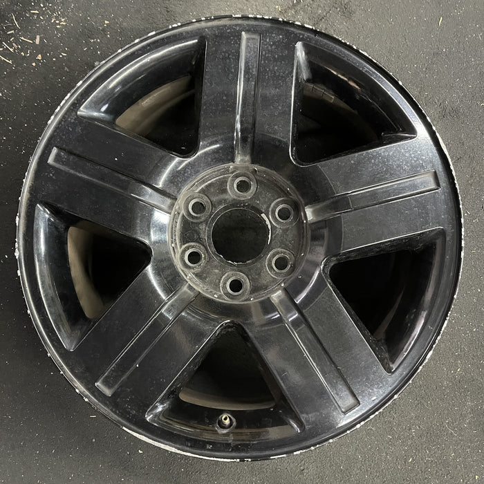 20" AVALANCHE 1500 07 20x8.5, 5 spoke, covered lug nuts, w/groove in spoke - Angle View