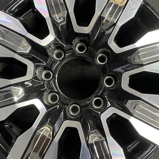 20" SIERRA 2500 PICKUP 24 20x8.5 8 spoke raised spoke machined with black - Angle View