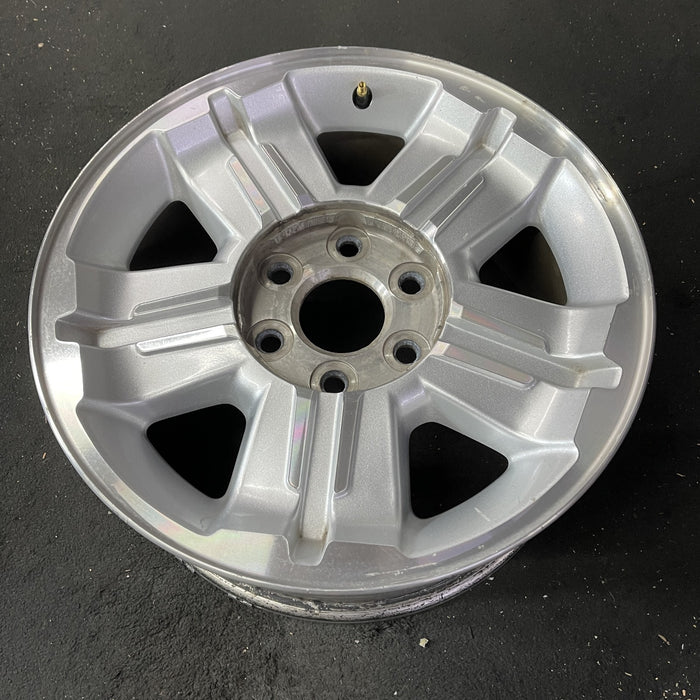 18" AVALANCHE 1500 07 18x8" Original OEM Wheel Rim - Close-Up Detail